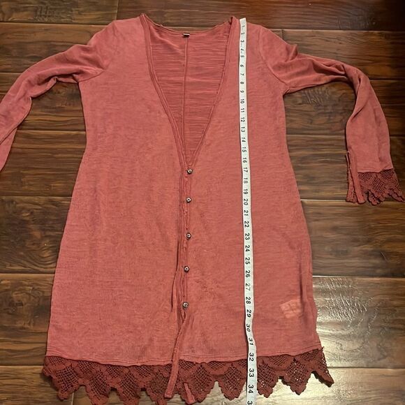 Free People Linen Blend Lace Detailed Lightweight Cardigan Feminine Casual Boho - Picture 8 of 12